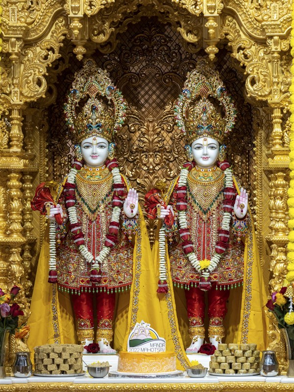 BAPS Shri Swaminarayan Mandir - Florence - Murti Darshan