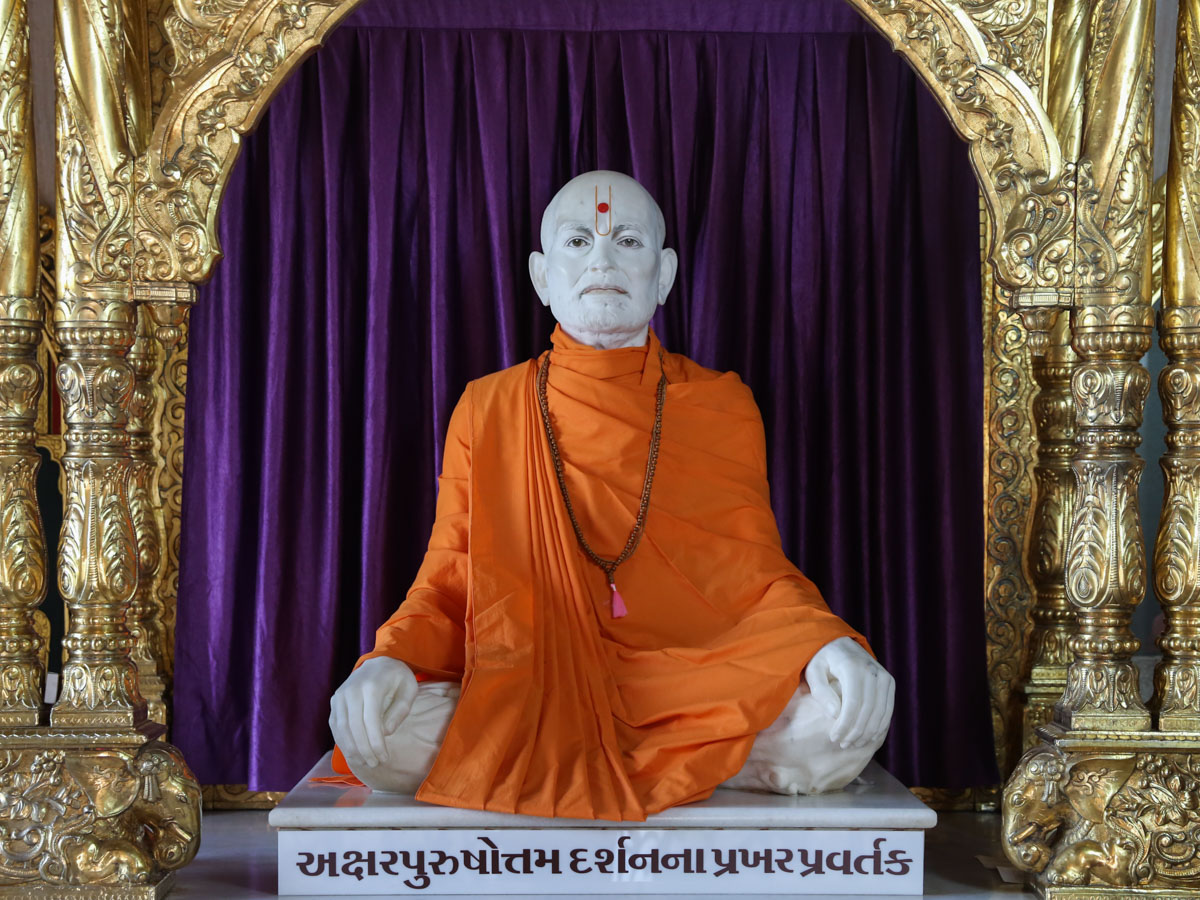18 March 2019 - HH Mahant Swami Maharaj's Vicharan, Sarangpur, India