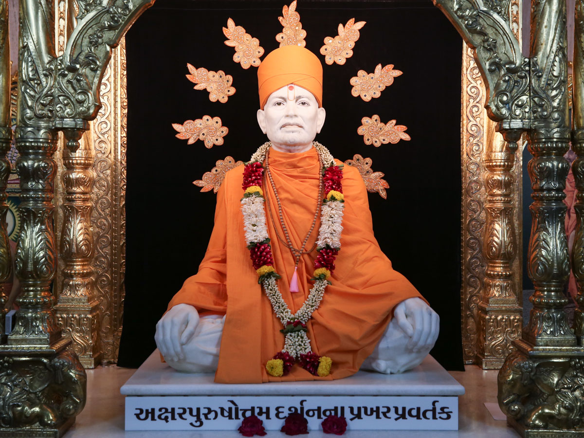 24 March 2019 - HH Mahant Swami Maharaj's Vicharan, Sarangpur, India