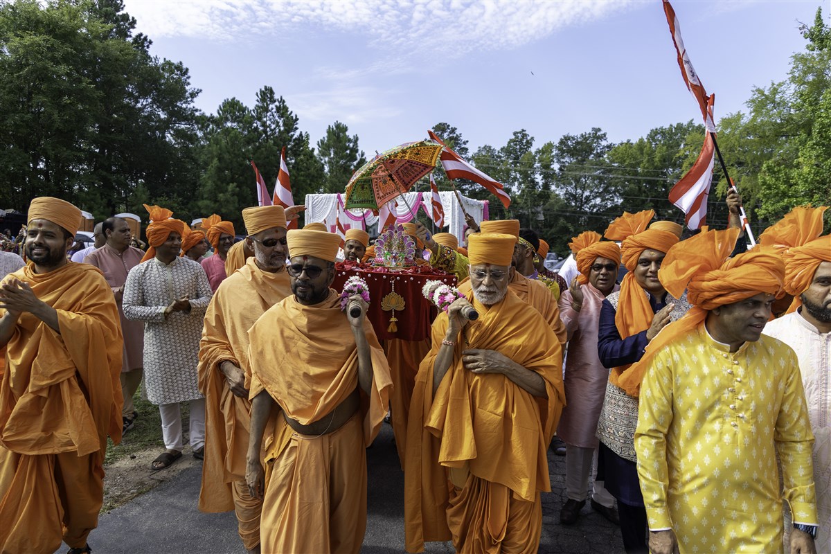 Akshar-Purushottam Vadhamana & Patotsav