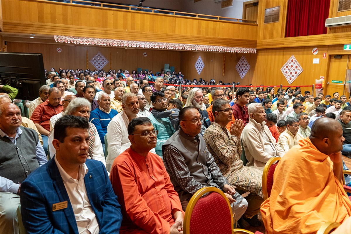 Murti Pratishtha Sabha